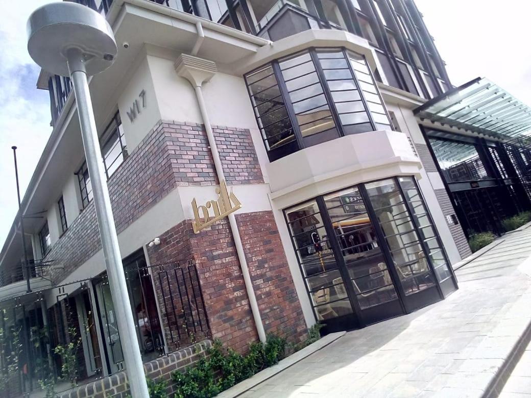One Rosebank Stay Johannesburg Exterior foto